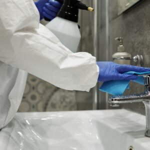 Bathroom Deep Cleaning